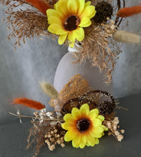 Load image into Gallery viewer, Double sunflower cake topper