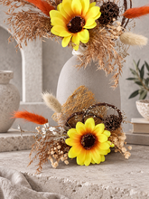 Load image into Gallery viewer, Double sunflower cake topper