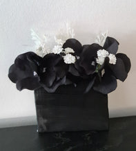 Load image into Gallery viewer, Black & white everlasting flowers corsage & pocket flowers – wedding / school formal