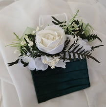 Load image into Gallery viewer, Green & white everlasting flowers corsage & pocket flowers – wedding / school formal