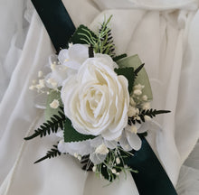 Load image into Gallery viewer, Green & white everlasting flowers corsage & pocket flowers – wedding / school formal
