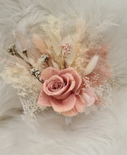 Load image into Gallery viewer, Boho blush & nude preserved cake topper