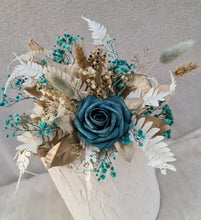 Load image into Gallery viewer, Everlasting flowers Floral cake topper – emerald, gold & white