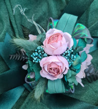 Load image into Gallery viewer, Emerald green & blush pink school formal / prom wedding corsage
