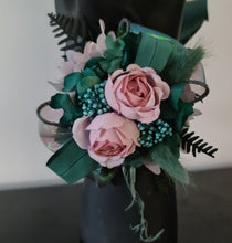 Load image into Gallery viewer, Emerald green & blush pink school formal / prom wedding corsage