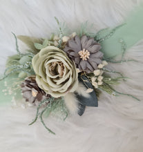 Load image into Gallery viewer, Sand & sage green everlasting flowers corsage – school formal, prom, wedding