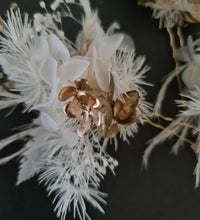 Load image into Gallery viewer, Preserved flowers bobby pin large x 3 nude & champagne gold