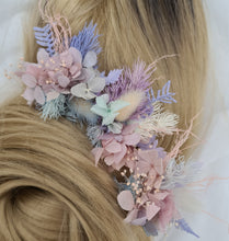 Load image into Gallery viewer, Preserved flowers bobby pin large x 3 nude & pastel violet, blue, pink, purple