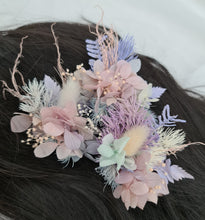 Load image into Gallery viewer, Preserved flowers bobby pin large x 3 nude & pastel violet, blue, pink, purple