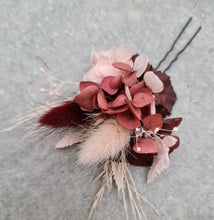 Load image into Gallery viewer, Preserved flowers bobby pin large x 3 burgundy & dusty pink