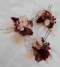 Load image into Gallery viewer, Preserved flowers bobby pin large x 3 burgundy & dusty pink