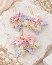 Load image into Gallery viewer, Preserved flowers bobby pin large x 3 blush pastel colours