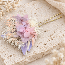 Load image into Gallery viewer, Preserved flowers bobby pin large x 3 blush pastel colours