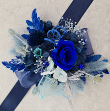 Load image into Gallery viewer, Preserved rose blue corsage & buttonhole set - School formal, prom, graduation, wedding