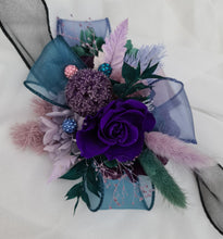 Load image into Gallery viewer, Multicoloured preserved flowers n crystals corsage & buttonhole set - School formal, prom, graduation, wedding