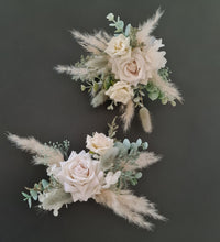 Load image into Gallery viewer, Double Everlasting flowers cake topper - Sage & neutral