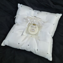 Load image into Gallery viewer, Ring Bearer Wedding Ring Pillow / Cushion with ring box