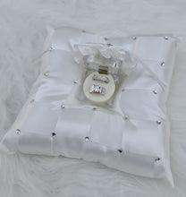 Load image into Gallery viewer, Ring Bearer Wedding Ring Pillow / Cushion with ring box