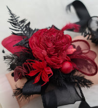 Load image into Gallery viewer, Burgundy black everlasting flowers corsage & boutonniere set - School formal, prom, graduation, wedding