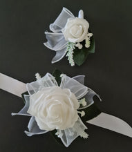 Load image into Gallery viewer, Green & white corsage & buttonhole set Style 1 - School formal, prom, graduation, wedding