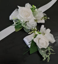 Load image into Gallery viewer, Green & white corsage & buttonhole set Style 2 - School formal, prom, graduation, wedding