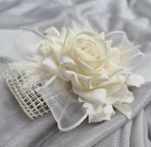 Load image into Gallery viewer, Off White Everlasting Flowers Corsage AB1161 - School formal, prom, graduation, wedding