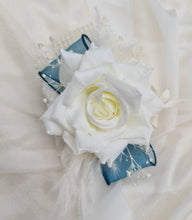 Load image into Gallery viewer, Off White / Blue Everlasting Flowers Corsage AB1170 - School formal, prom, graduation, wedding