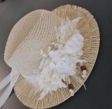 Load image into Gallery viewer, Elegant Boho preserved flowers peony wedding hat attachment