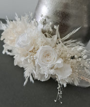 Load image into Gallery viewer, Elegant Boho preserved flowers peony wedding hat attachment
