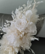 Load image into Gallery viewer, Elegant Boho preserved flowers peony wedding hat attachment