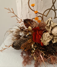 Load image into Gallery viewer, Rustic preserved / dry flowers cake topper w love hearts - engagement, wedding