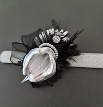 Load image into Gallery viewer, Unique Silver calla lily & black glitter snap lock corsage AB2043 - School formal, prom, graduation