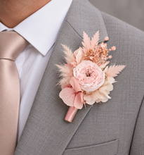 Load image into Gallery viewer, Preserved peach peony corsage & buttonhole AB2083 - School formal, prom, graduation