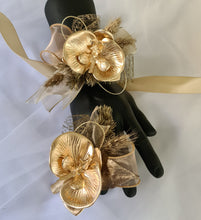 Load image into Gallery viewer, Bright orchid and champagne gold everlasting flowers corsage & buttonhole AB2105 - School formal, prom, graduation