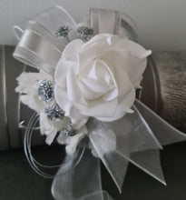Load image into Gallery viewer, White and silver corsage & buttonhole set AB2118 - School formal, prom, graduation, wedding