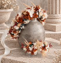Load image into Gallery viewer, Rustic preserved flowers crown AB2122A – wedding, maternity photoshoot, hen’s party, event