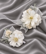 Load image into Gallery viewer, White everlasting flowers corsage & buttonhole AB2144 - School formal, prom, graduation
