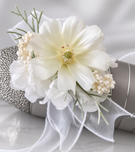 Load image into Gallery viewer, White everlasting flowers corsage & buttonhole AB2144 - School formal, prom, graduation