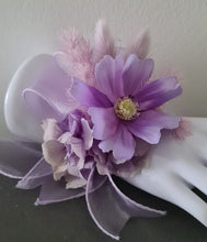 Load image into Gallery viewer, Purple violet everlasting flowers corsage & buttonhole AB2146 - School formal, prom, graduation