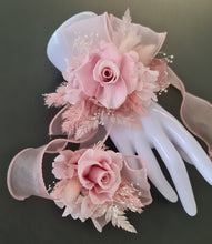 Load image into Gallery viewer, Preserved dusty pink mini roses corsage & buttonhole AB2149 - School formal, prom, graduation