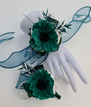 Load image into Gallery viewer, Emerald everlasting flowers corsage & buttonhole AB2151 - School formal, prom, graduation