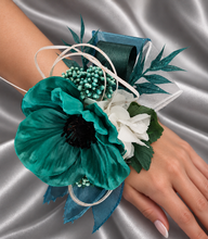 Load image into Gallery viewer, Emerald everlasting flowers corsage & buttonhole AB2151 - School formal, prom, graduation