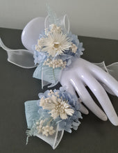 Load image into Gallery viewer, Blue & white preserved flowers corsage & buttonhole AB2157 - School formal, prom, graduation