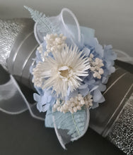 Load image into Gallery viewer, Blue & white preserved flowers corsage & buttonhole AB2157 - School formal, prom, graduation