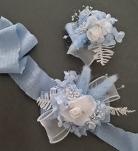 Load image into Gallery viewer, Baby blue preserved flowers corsage & buttonhole AB2163 - School formal, prom, graduation