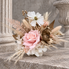 Load image into Gallery viewer, Everlasting flowers blush, champagne gold & neutral cake topper AB2181