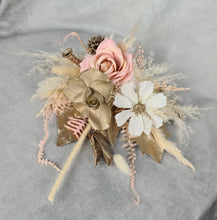 Load image into Gallery viewer, Everlasting flowers blush, champagne gold & neutral cake topper AB2182