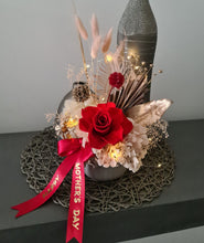 Load image into Gallery viewer, Preserved gift flowers red, blush & gold w lights – AB2183