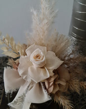 Load image into Gallery viewer, Preserved mini reflexed rose boho flowers – AB2184