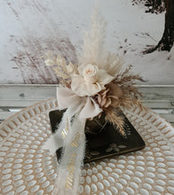 Load image into Gallery viewer, Preserved mini reflexed rose boho flowers – AB2184